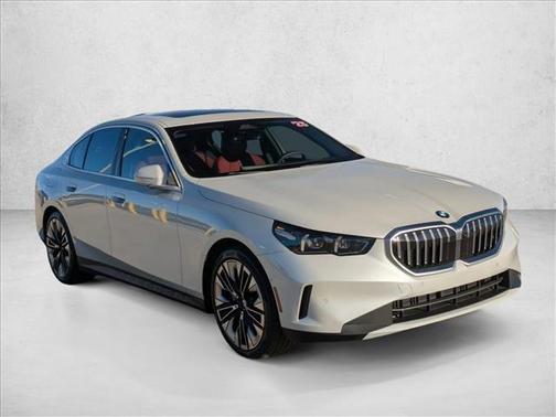 2025 BMW 540 i xDrive