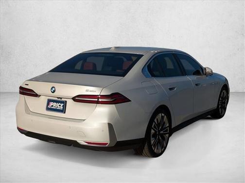 2025 BMW 540 i xDrive