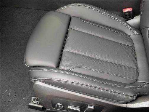 2026 BMW 330 I XDrive NA