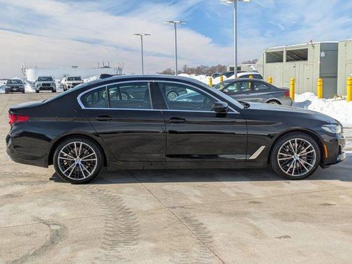 2023 BMW 530 i xDrive