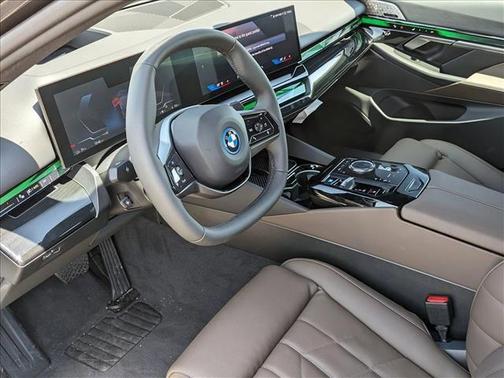 2024 BMW i5 eDrive40