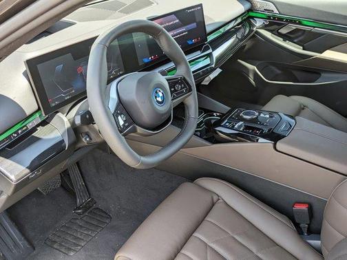2024 BMW i5 eDrive40