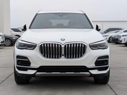 2023 BMW X5 PHEV xDrive45e