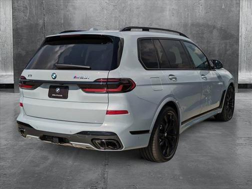 2026 BMW X7 M60i