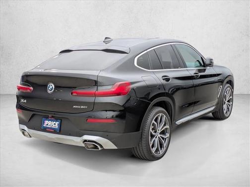 2023 BMW X4 xDrive30i