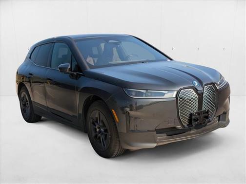 2025 BMW iX xDrive50