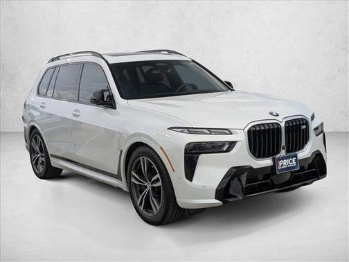 2025 BMW X7 M60i