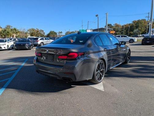 2022 BMW M550 i xDrive