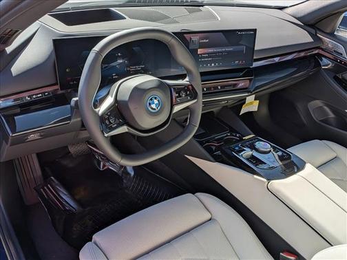 2026 BMW i5 xDrive40