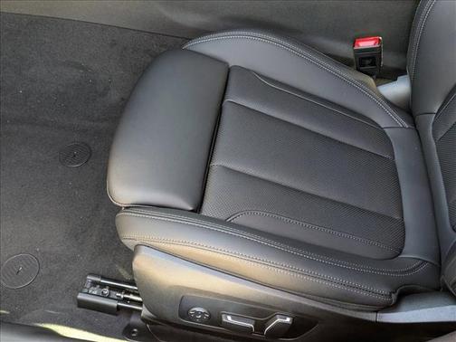 2026 BMW 330 I XDrive NA