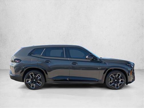 2023 BMW XM Base