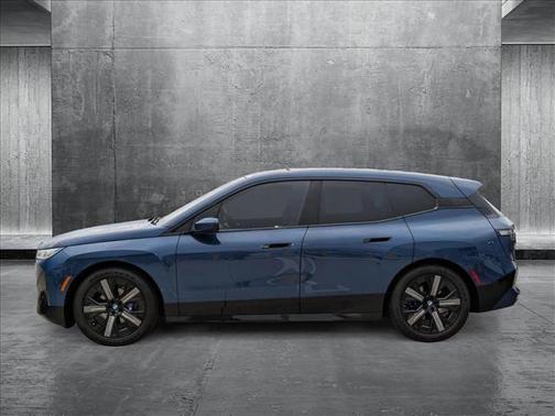 2025 BMW iX M60