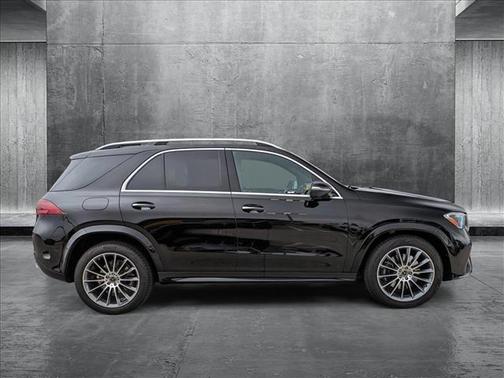 2025 Mercedes-Benz GLE 450e Base 4MATIC