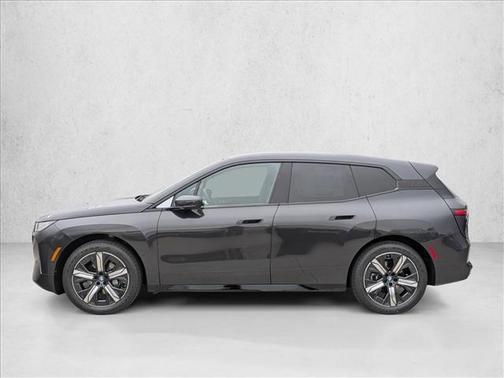 2026 BMW iX xDrive60