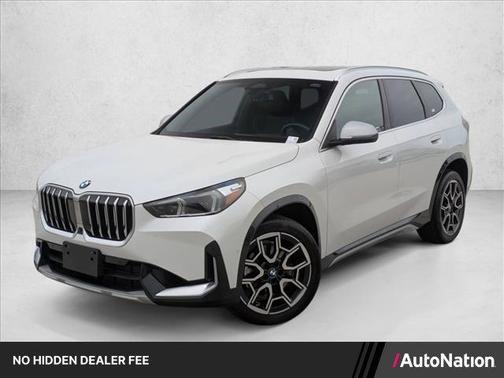 Mineral White Metallic 2024 BMW X1 xDrive28i