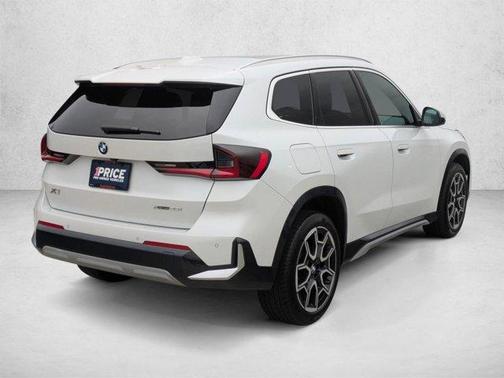 Mineral White Metallic 2024 BMW X1 xDrive28i