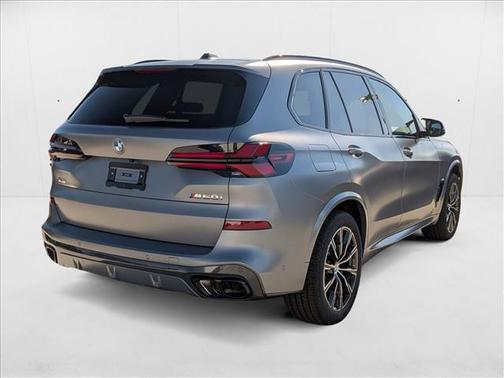 2026 BMW X5 M60i