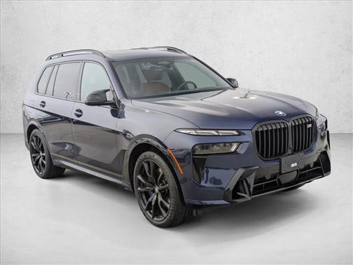 2024 BMW X7 M60i