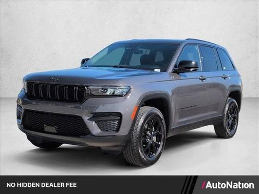 Metallic 2025 Jeep Grand Cherokee Laredo