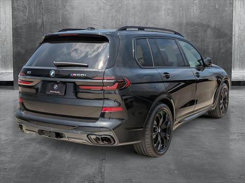 2026 BMW X7 M60i