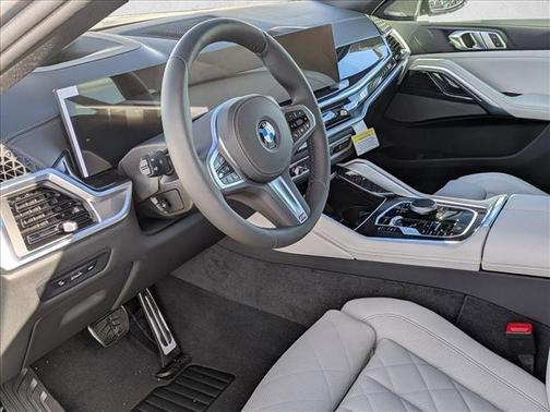 2026 BMW X6 xDrive40i