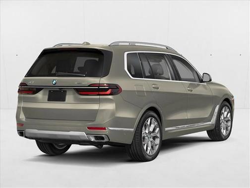 Manhattan Green Metallic 2026 BMW X7 xDrive40i