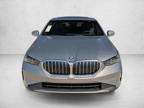 2026 BMW 530 i xDrive