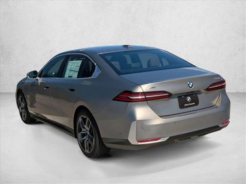 2026 BMW 530 i xDrive