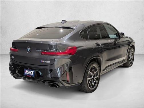 2025 BMW X4 M40i