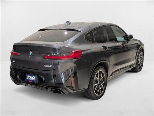2025 BMW X4 M40i