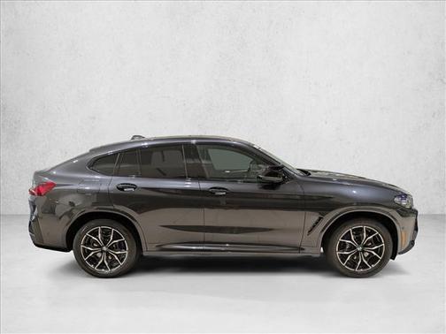 2025 BMW X4 M40i