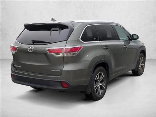 2016 Toyota Highlander XLE