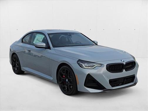 2025 BMW 230 i xDrive