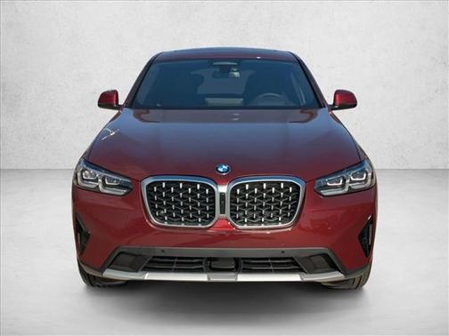 2025 BMW X4 xDrive30i