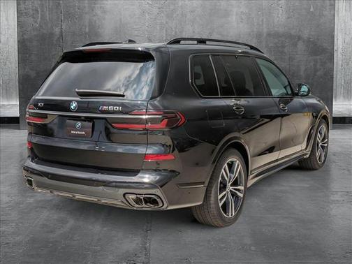 2026 BMW X7 M60i