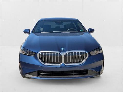 2026 BMW i5 xDrive40