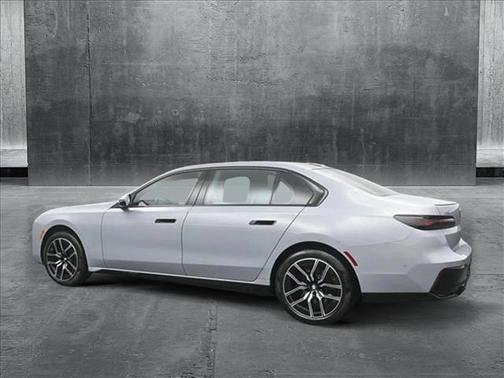 2024 BMW 740 i xDrive