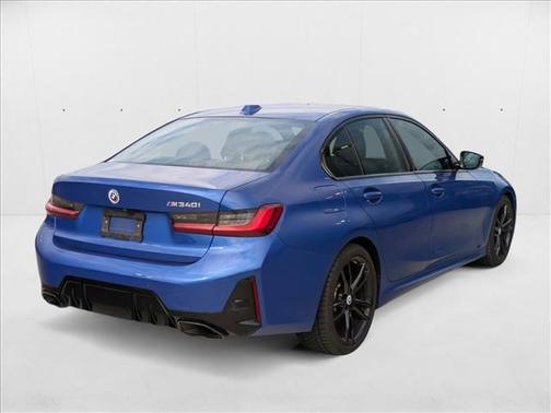2023 BMW M340 i