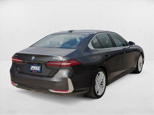 2024 BMW 530 i xDrive