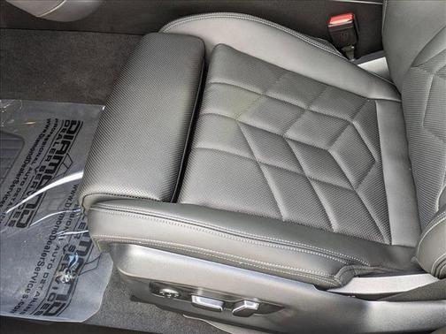 2025 BMW 530 i xDrive