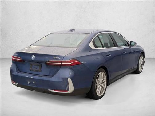 2024 BMW 530 i xDrive