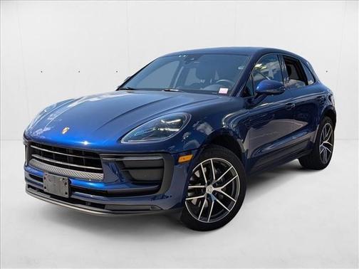 2022 Porsche Macan Base