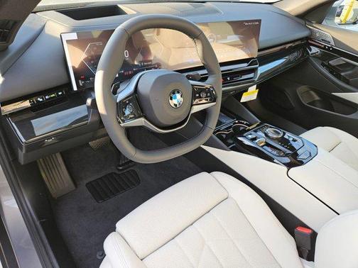 2026 BMW 530 i xDrive