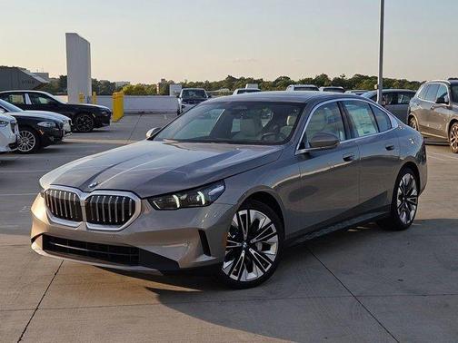 2026 BMW 530 i xDrive