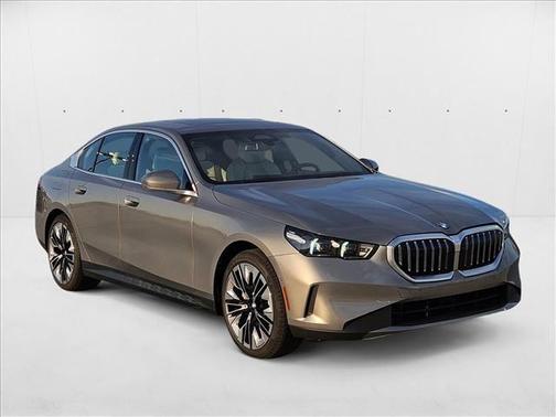 2026 BMW 530 i xDrive