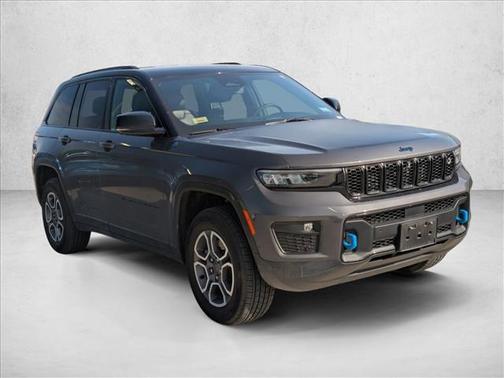 2022 Jeep Grand Cherokee 4xe Trailhawk