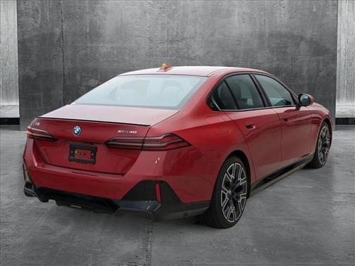 2025 BMW i5 xDrive40