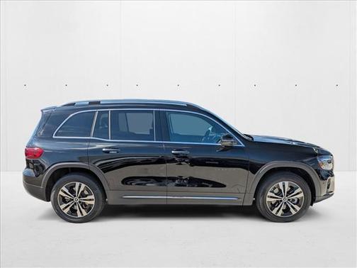 2025 Mercedes-Benz GLB 250 Base 4MATIC