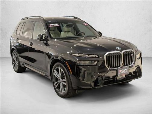 2025 BMW X7 M60i