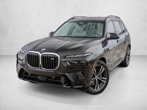 2025 BMW X7 M60i